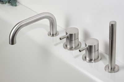 STIRIANA -Deck mounted bathtub set STIRIANA -Deck mounted bathtub set